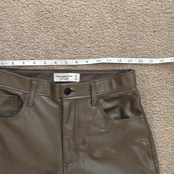 Abercrombie & Fitch: Curve Love The 90s Straight Ultra High Rise size 27 - Picture 3 of 7